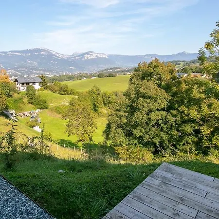 Apartment Avec Piscine Privee A Interieure, Jacuzzi & Sauna Saint-Cassin
