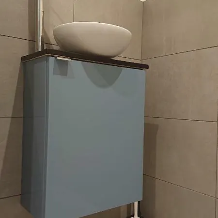 Avec Piscine Privee A Interieure, Jacuzzi & Sauna Apartment