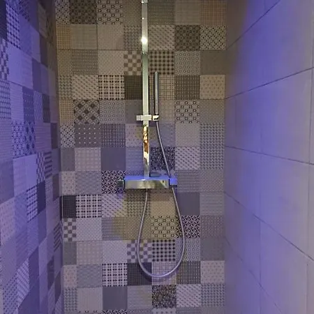 Avec Piscine Privee A Interieure, Jacuzzi & Sauna *